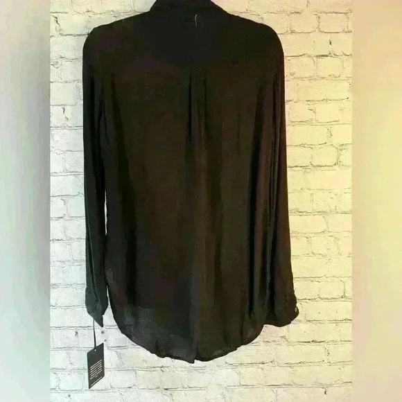 Michael Lauren XS Black Long-Sleeve Button-Down Blouse - Classic and Chic - Picture 6 of 6